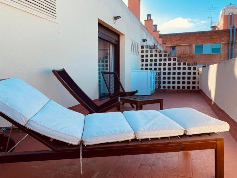 סביליה Lovely Triana Flat With Roof Terrace מראה חיצוני תמונה
